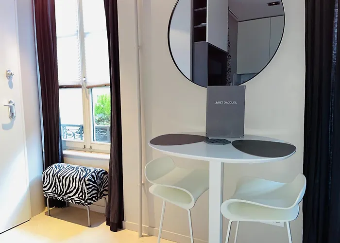 Appartement Design Nuee Bleue Equipe Centre Strasbourg